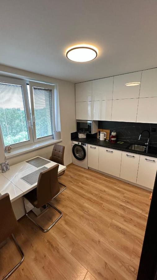 Apartman City Park Stranany Michalovce Esterno foto