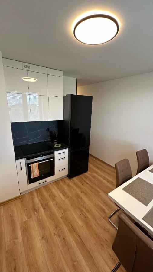 Apartman City Park Stranany Michalovce Esterno foto