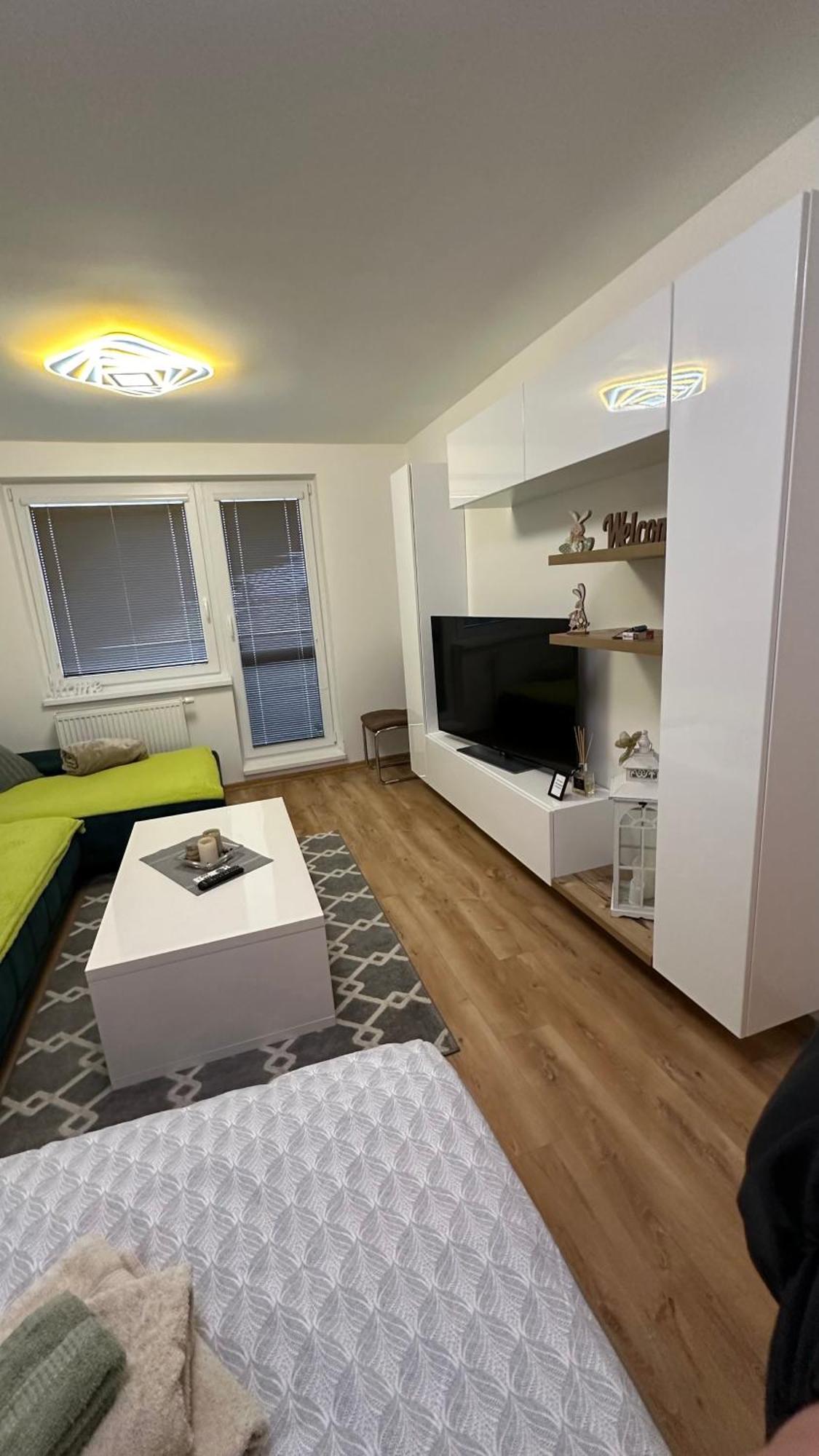 Apartman City Park Stranany Michalovce Esterno foto